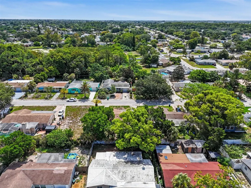 3317 BAINBRIDGE DRIVE Holiday, FL 34691
