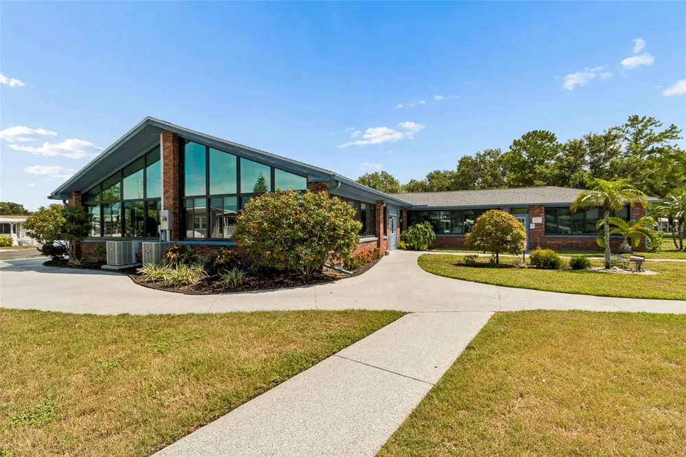9790 66TH STREET #382 Pinellas Park, FL 33782