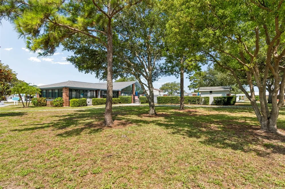 9790 66TH STREET #382 Pinellas Park, FL 33782