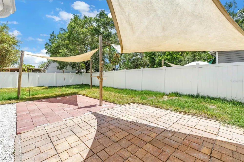 1221 36TH TERRACE St Petersburg, FL 33704