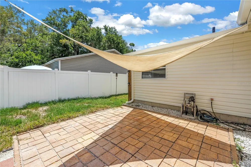 1221 36TH TERRACE St Petersburg, FL 33704
