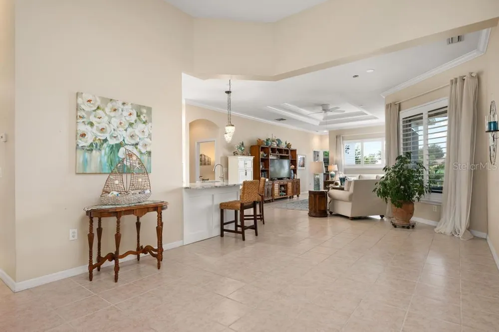 264 DAHLIA COURT Bradenton, FL 34212