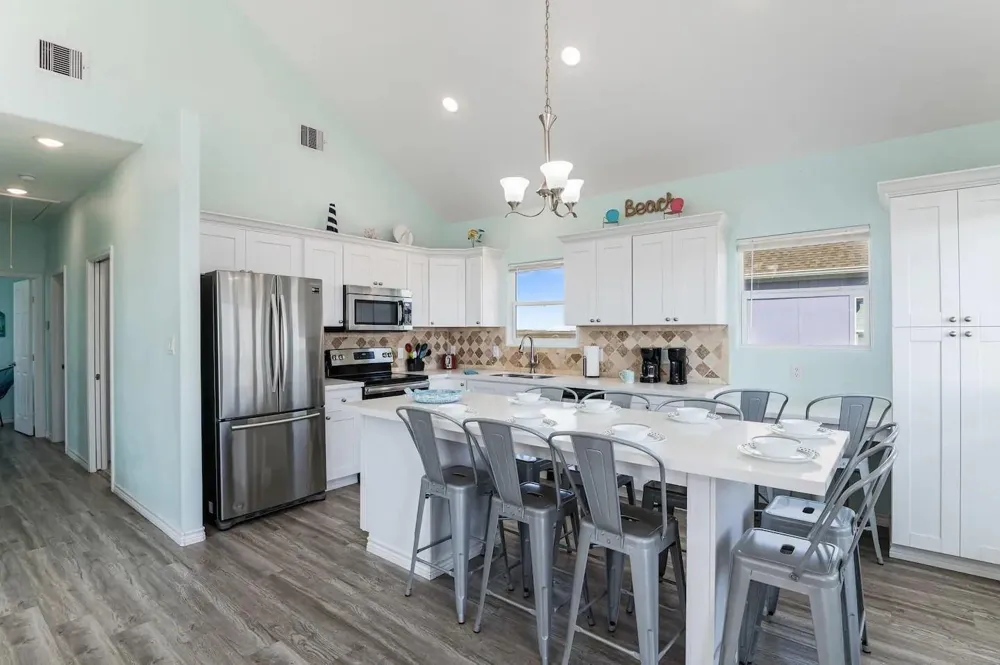 985 Gordon Drive Gilchrist, TX 77617