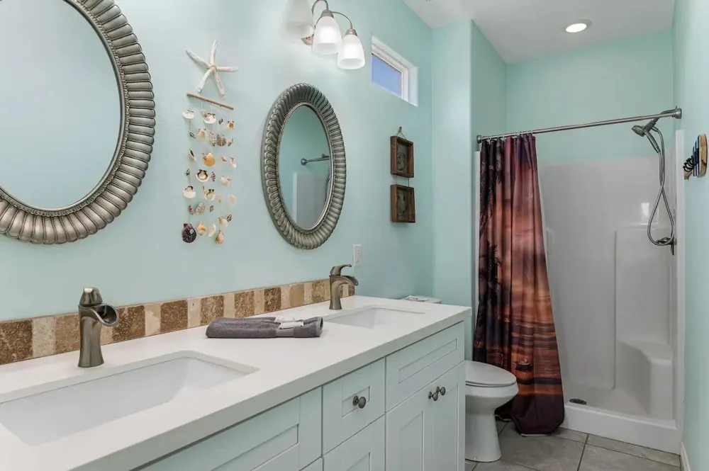 985 Gordon Drive Gilchrist, TX 77617