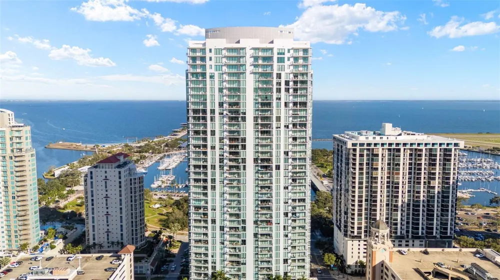 275 1ST AVENUE S #1502 St Petersburg, FL 33701