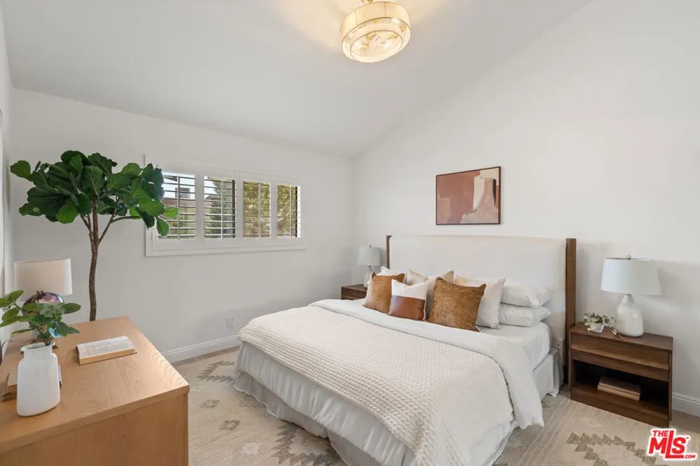 14468 Yukon Avenue Hawthorne, CA 90250