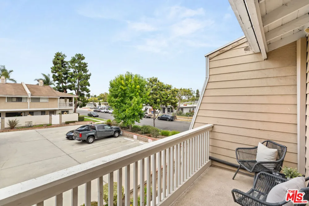 14468 Yukon Avenue Hawthorne, CA 90250