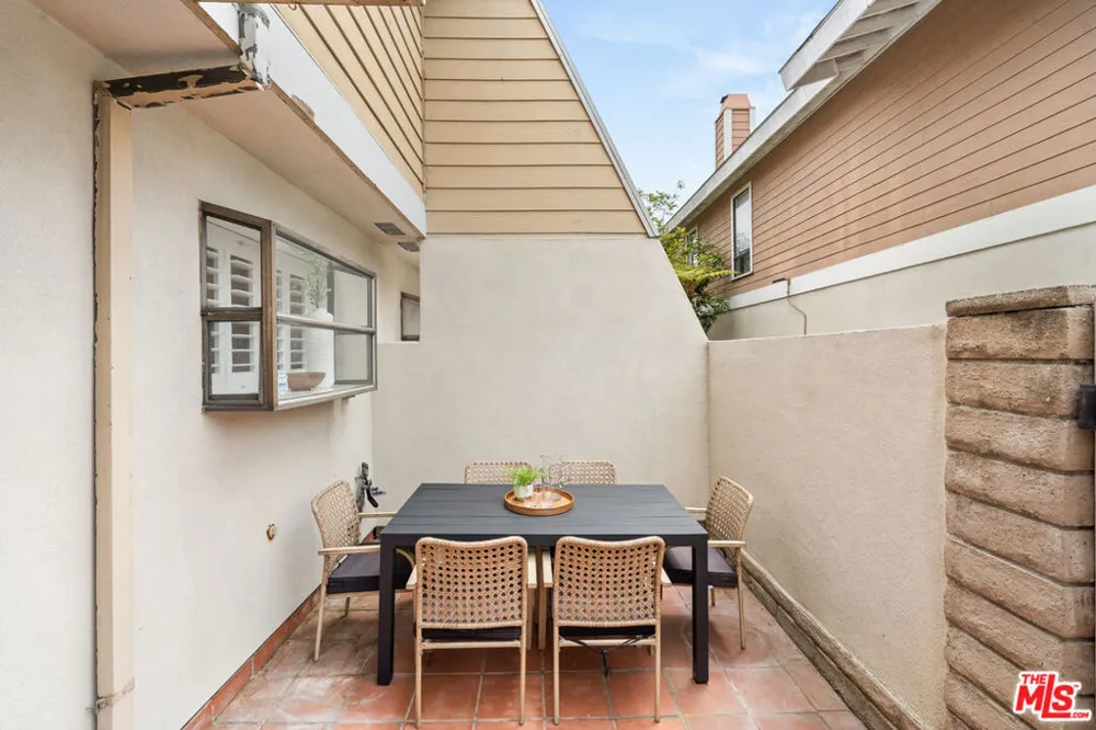 14468 Yukon Avenue Hawthorne, CA 90250