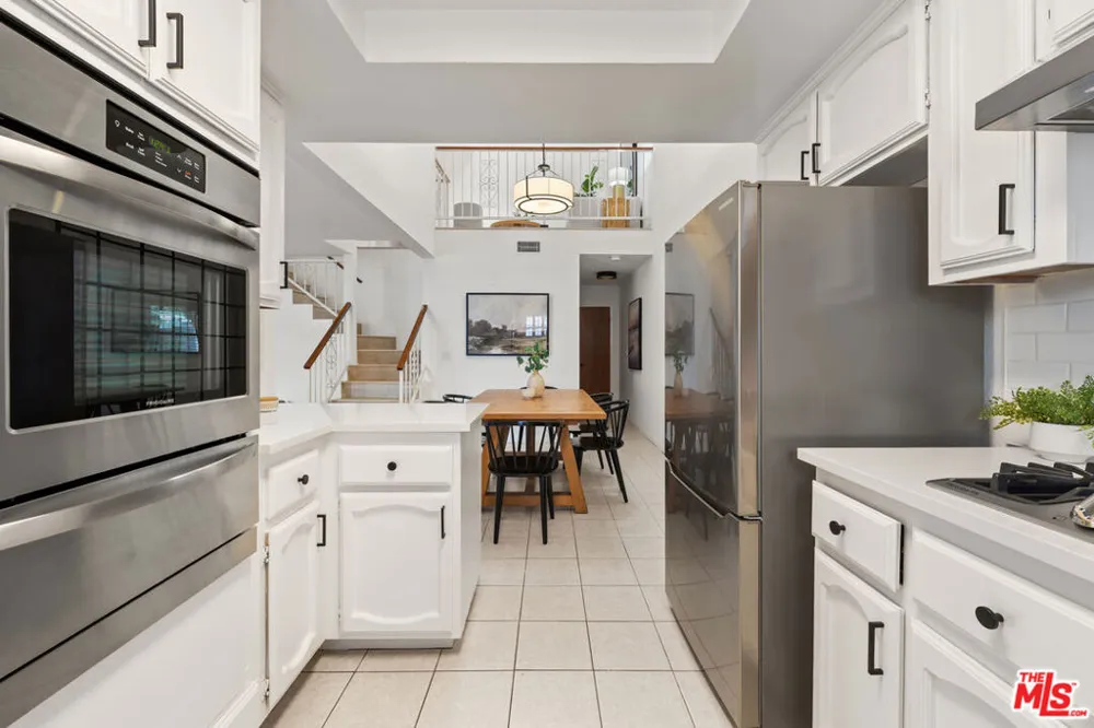 14468 Yukon Avenue Hawthorne, CA 90250