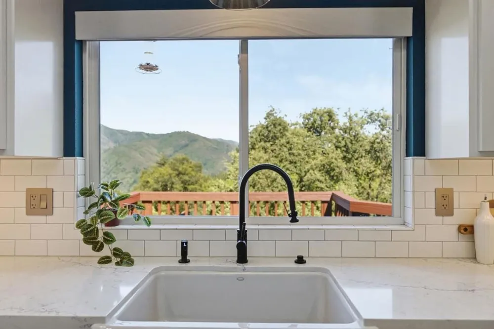 21546 Alma Court Los Gatos, CA 95033