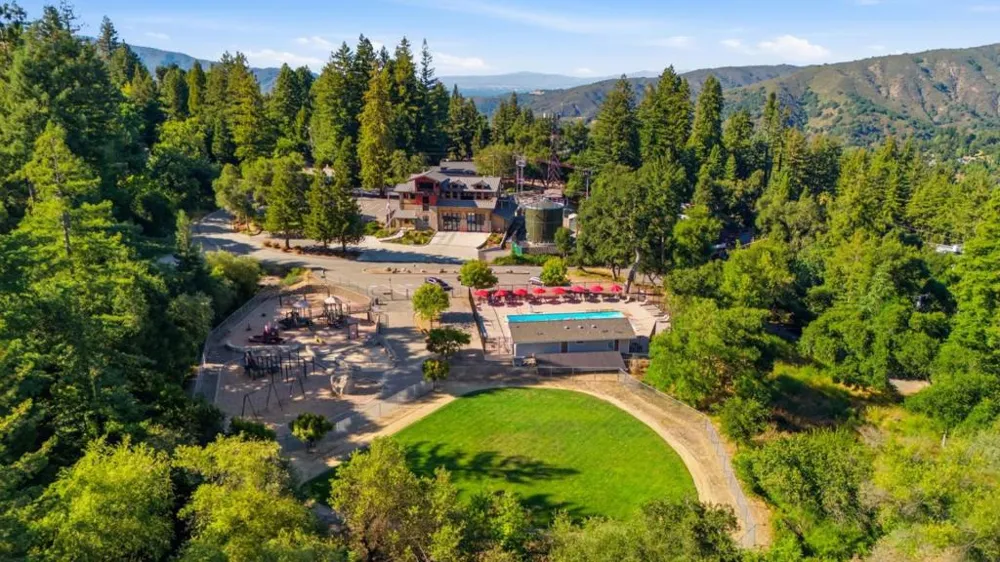 21546 Alma Court Los Gatos, CA 95033