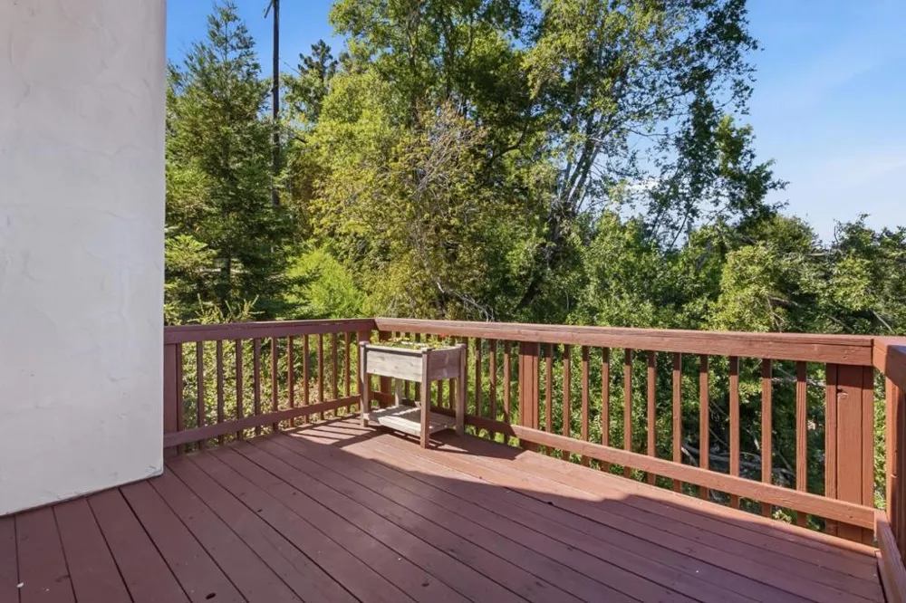 21546 Alma Court Los Gatos, CA 95033