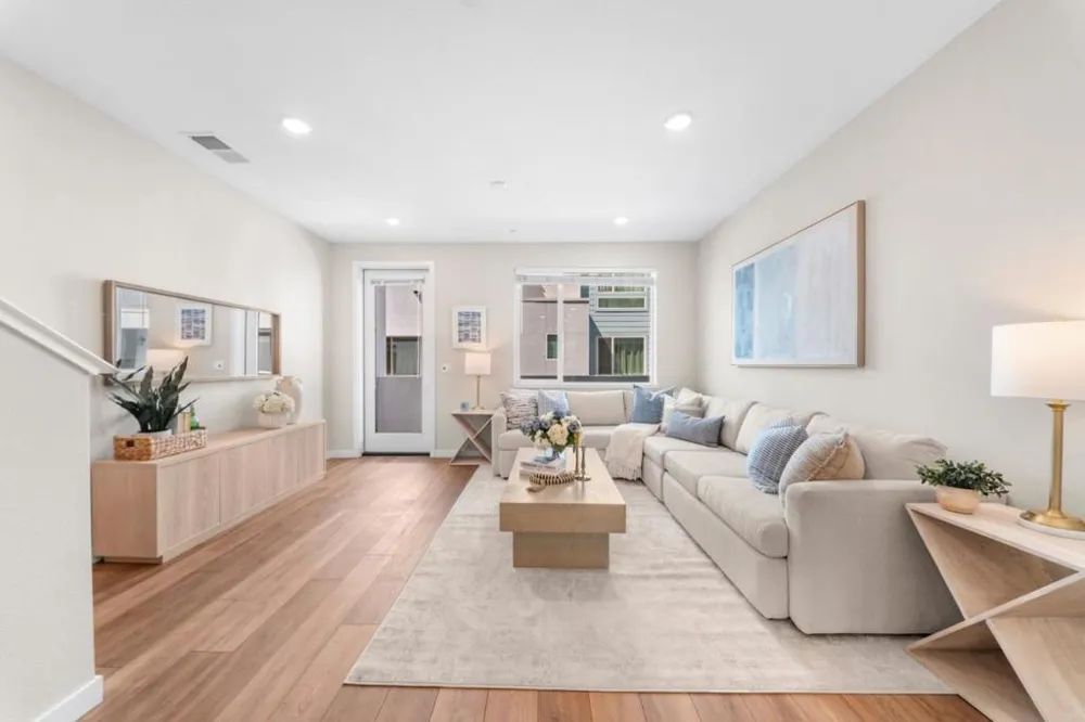 709 Fruit Ranch Loop San Jose, CA 95133