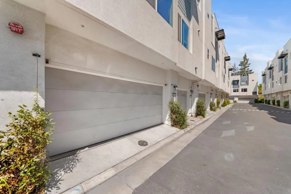 709 Fruit Ranch Loop San Jose, CA 95133