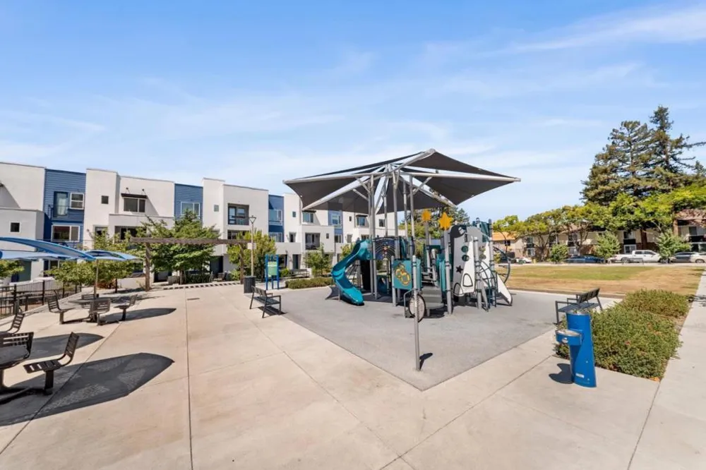 709 Fruit Ranch Loop San Jose, CA 95133