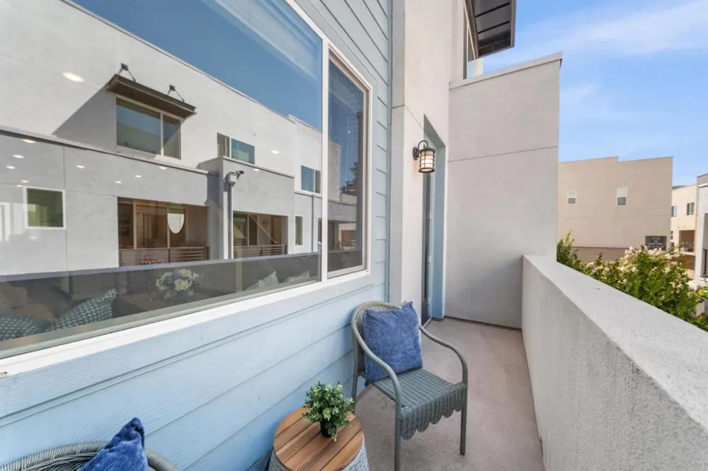 709 Fruit Ranch Loop San Jose, CA 95133