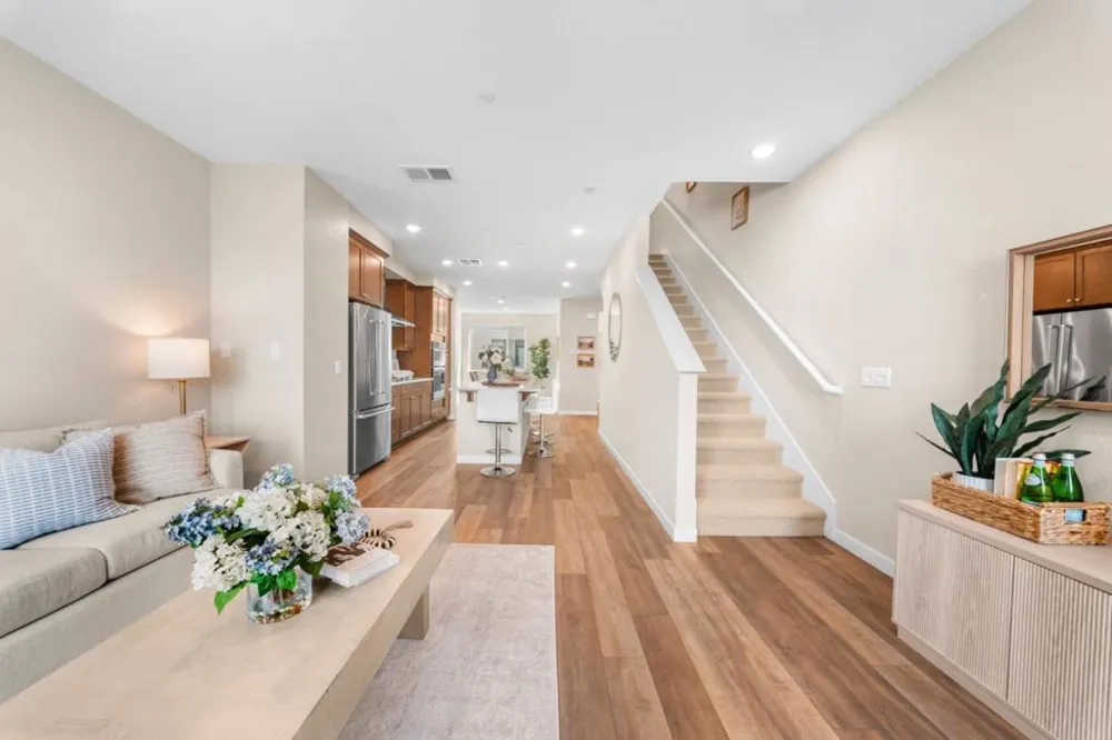 709 Fruit Ranch Loop San Jose, CA 95133