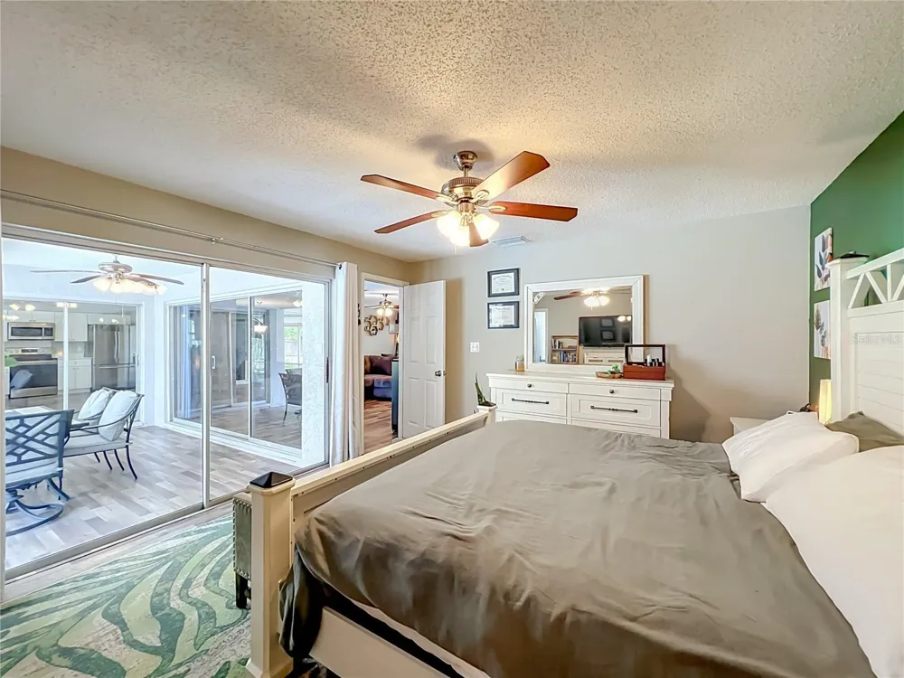 1523 CANTERBURY CIRCLE Casselberry, FL 32707