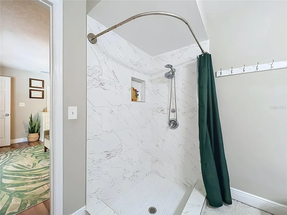 1523 CANTERBURY CIRCLE Casselberry, FL 32707
