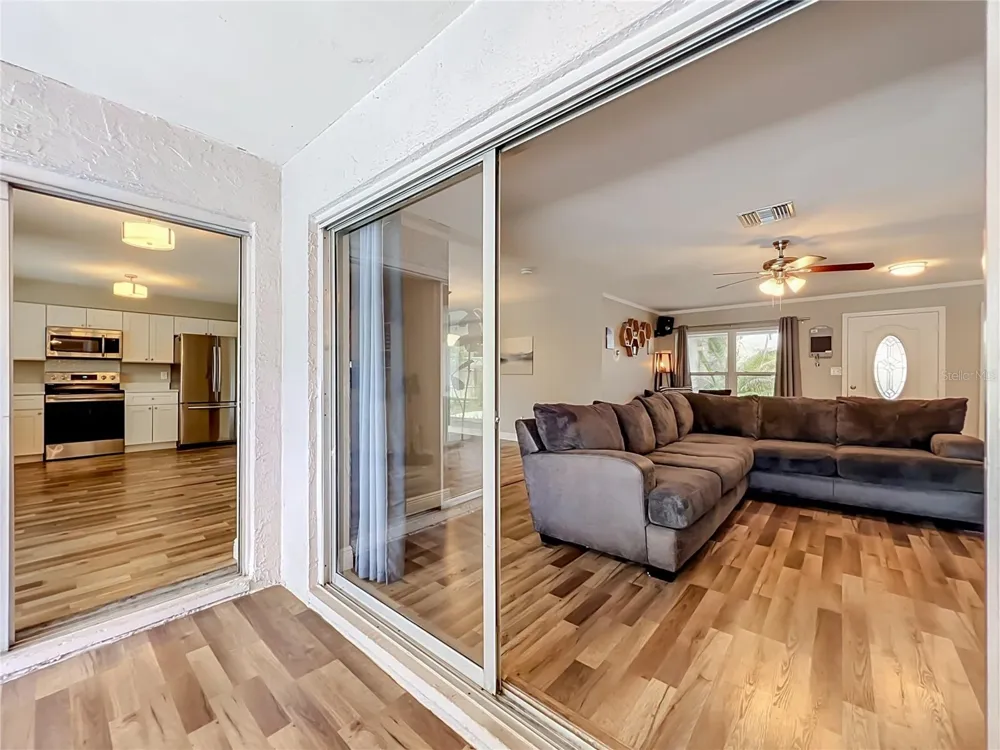1523 CANTERBURY CIRCLE Casselberry, FL 32707