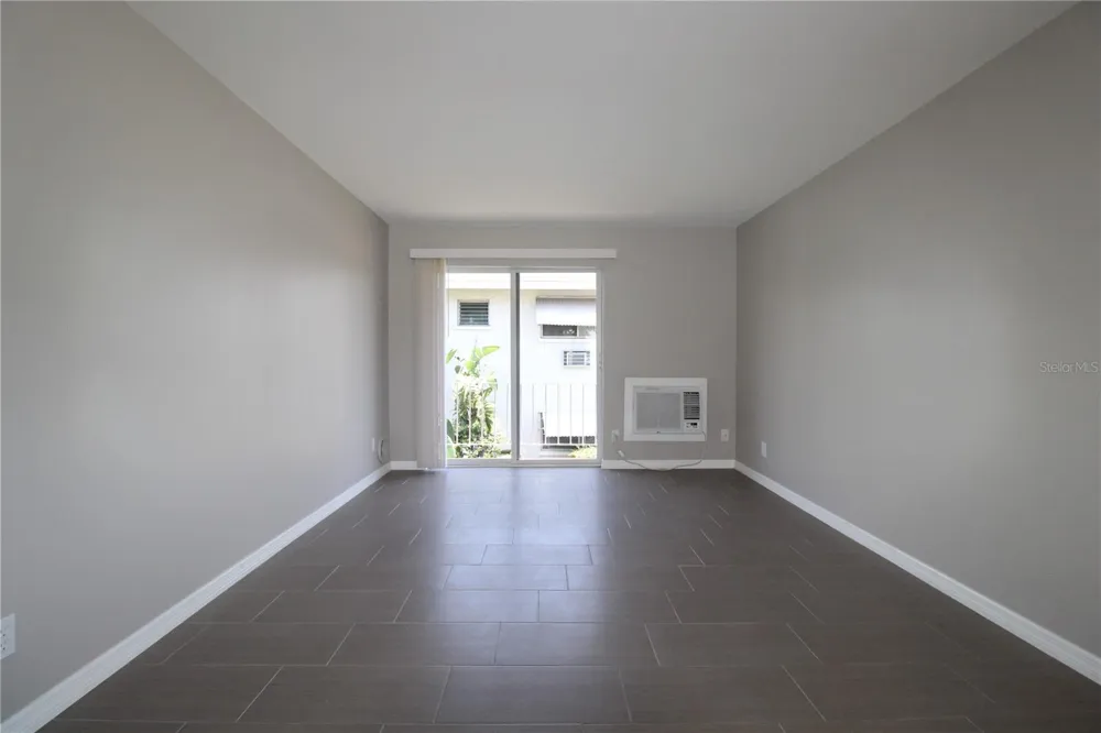 3001 BEE RIDGE ROAD #224 Sarasota, FL 34239