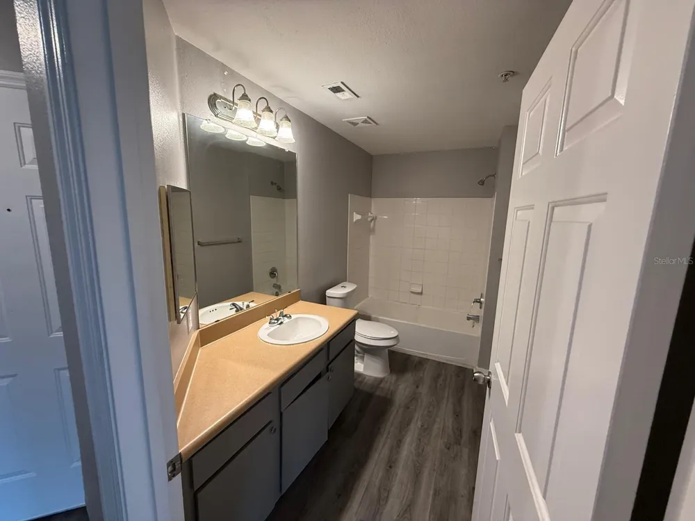 2015 ERVING CIRCLE #307 Ocoee, FL 34761