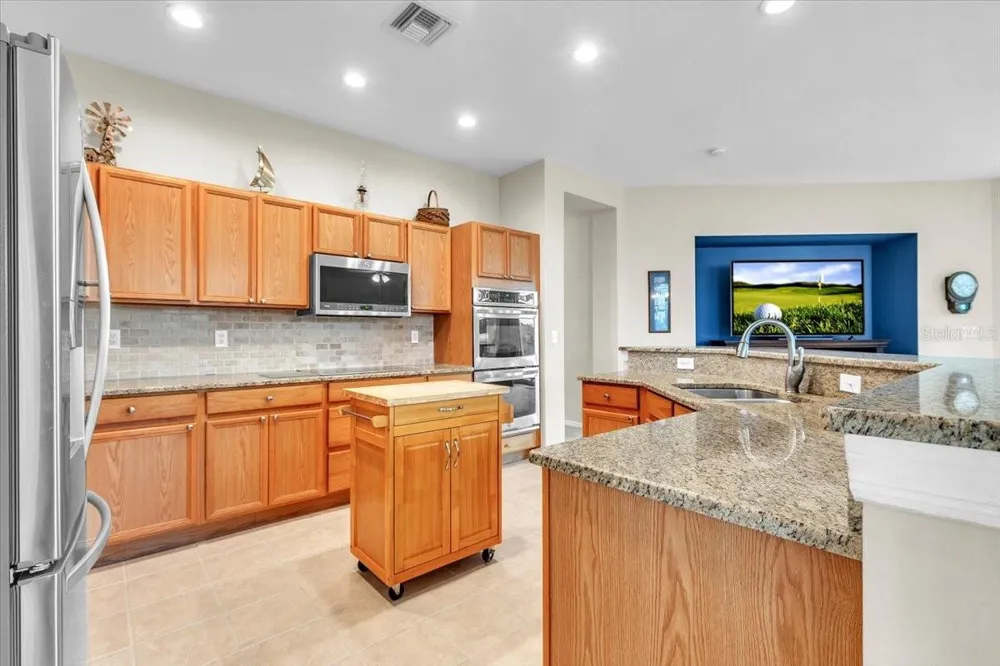 12933 SW PEMBROKE CIRCLE S Lake Suzy, FL 34269