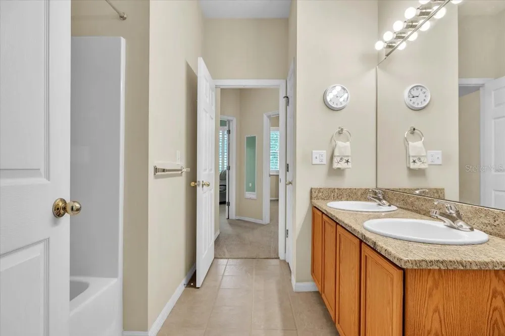 12933 SW PEMBROKE CIRCLE S Lake Suzy, FL 34269