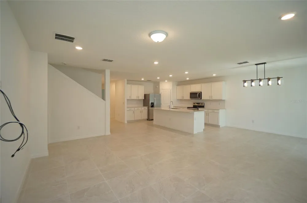 9667 SUMMERS CAY CIRCLE Thonotosassa, FL 33592