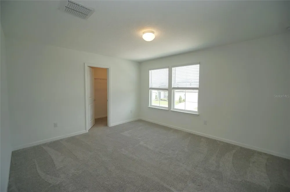 9667 SUMMERS CAY CIRCLE Thonotosassa, FL 33592