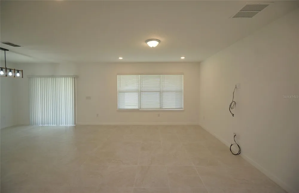 9667 SUMMERS CAY CIRCLE Thonotosassa, FL 33592