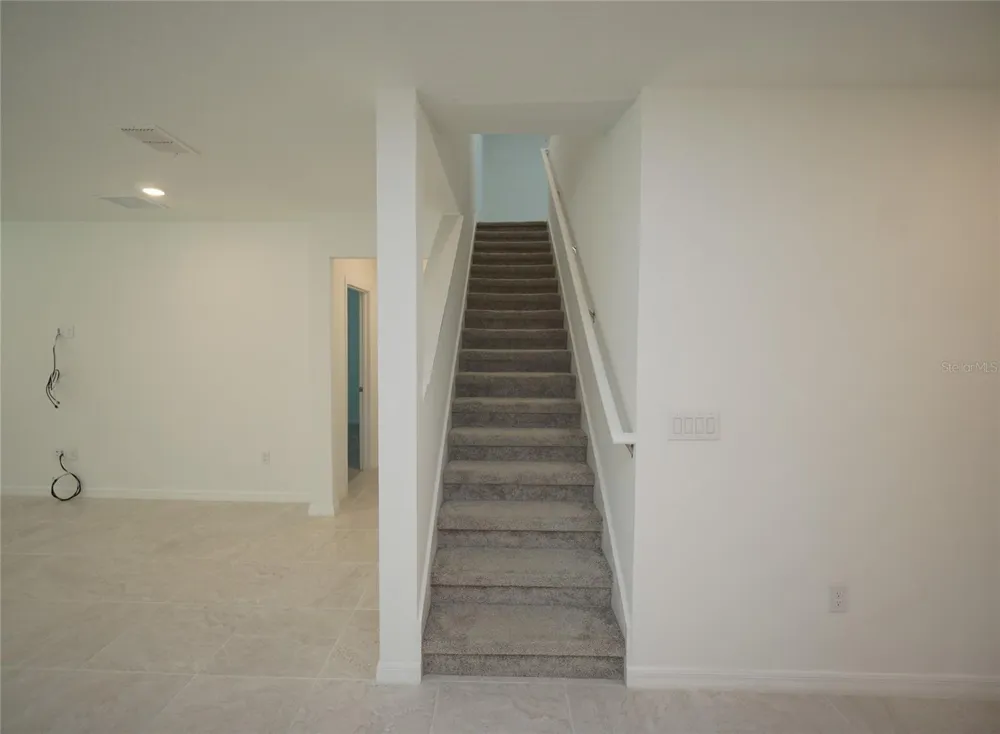 9667 SUMMERS CAY CIRCLE Thonotosassa, FL 33592