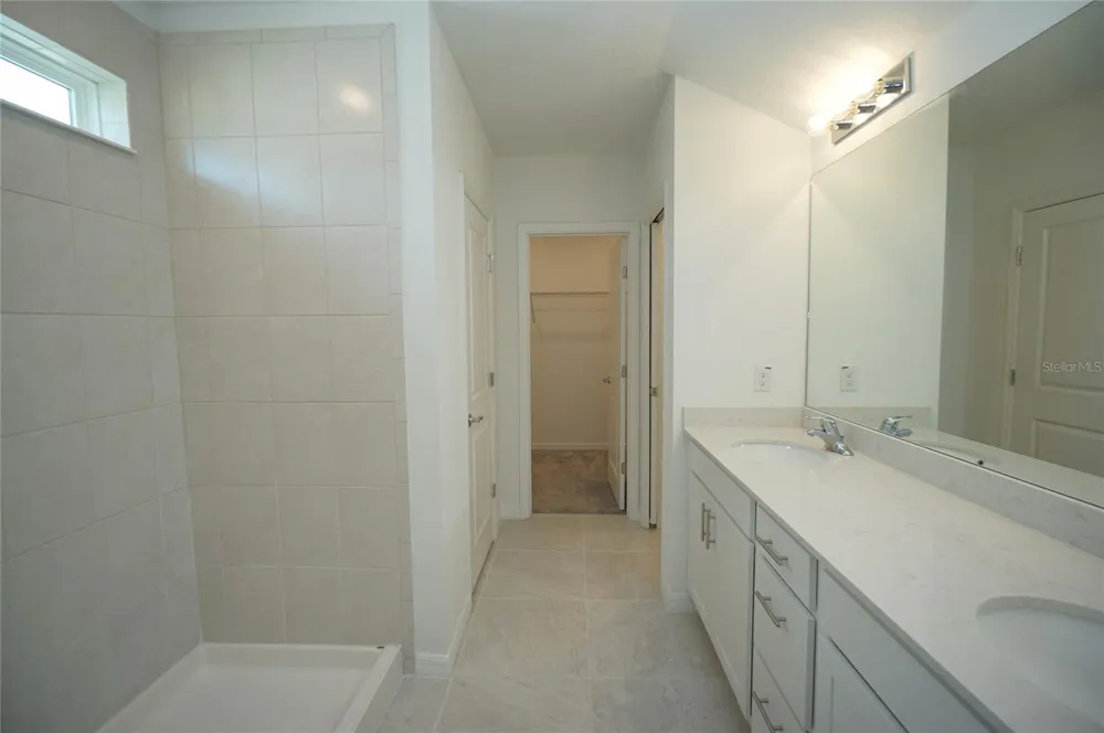 9667 SUMMERS CAY CIRCLE Thonotosassa, FL 33592