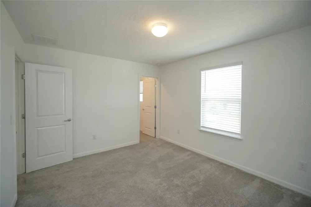 9667 SUMMERS CAY CIRCLE Thonotosassa, FL 33592