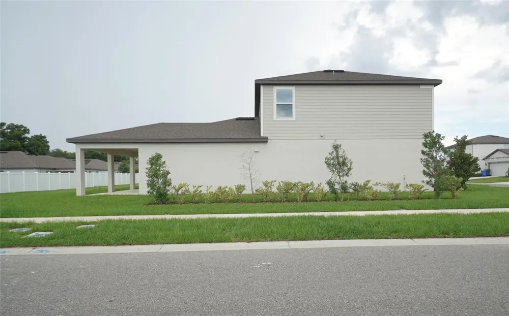 9667 SUMMERS CAY CIRCLE Thonotosassa, FL 33592