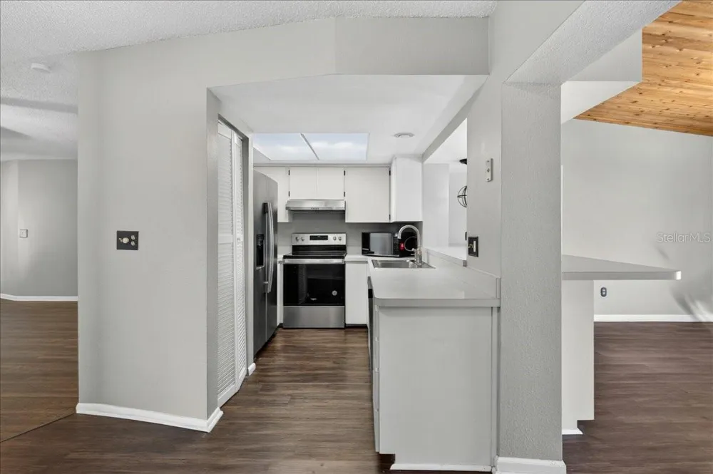 10202 56TH STREET Pinellas Park, FL 33782