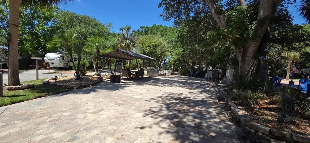 185 APPALOOSA TRAIL River Ranch, FL 33867