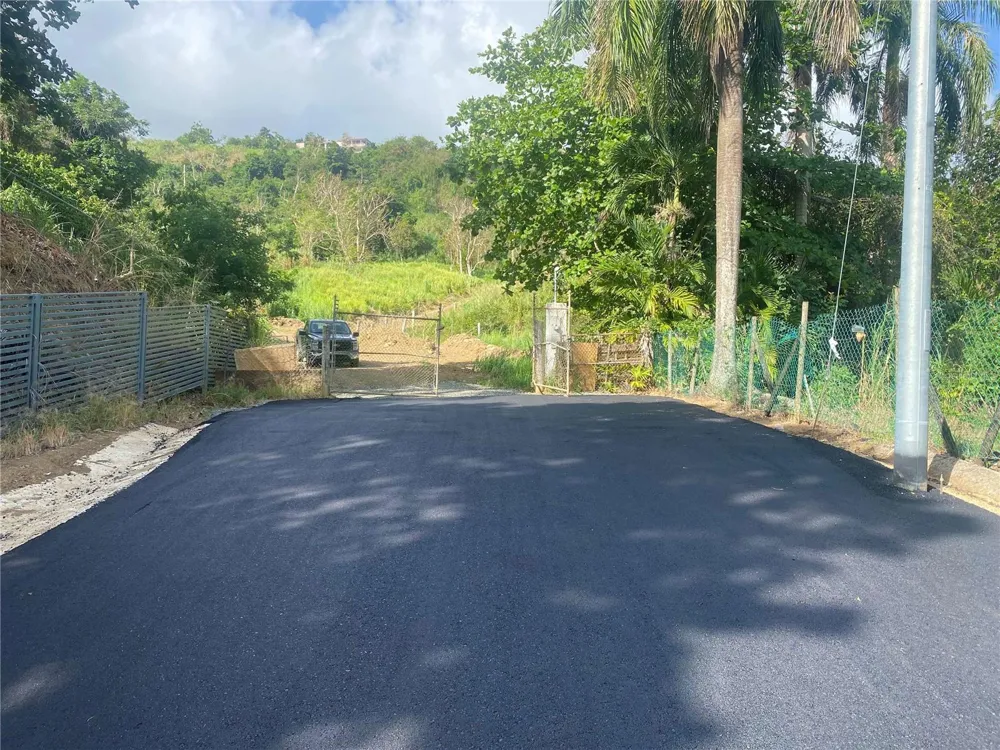 QUEBRADA GRANDE Trujillo Alto, PR 00976