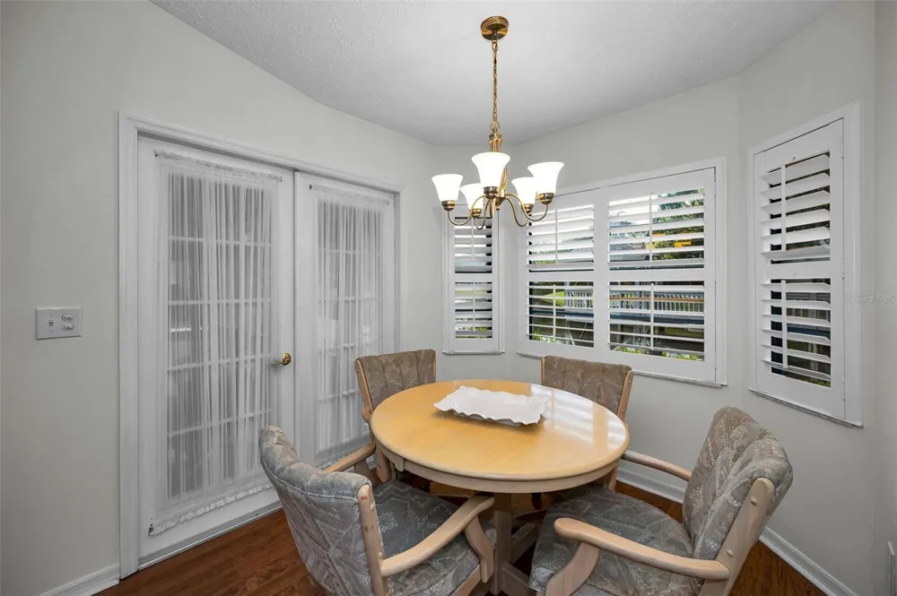 900 LUCAS LANE Oldsmar, FL 34677