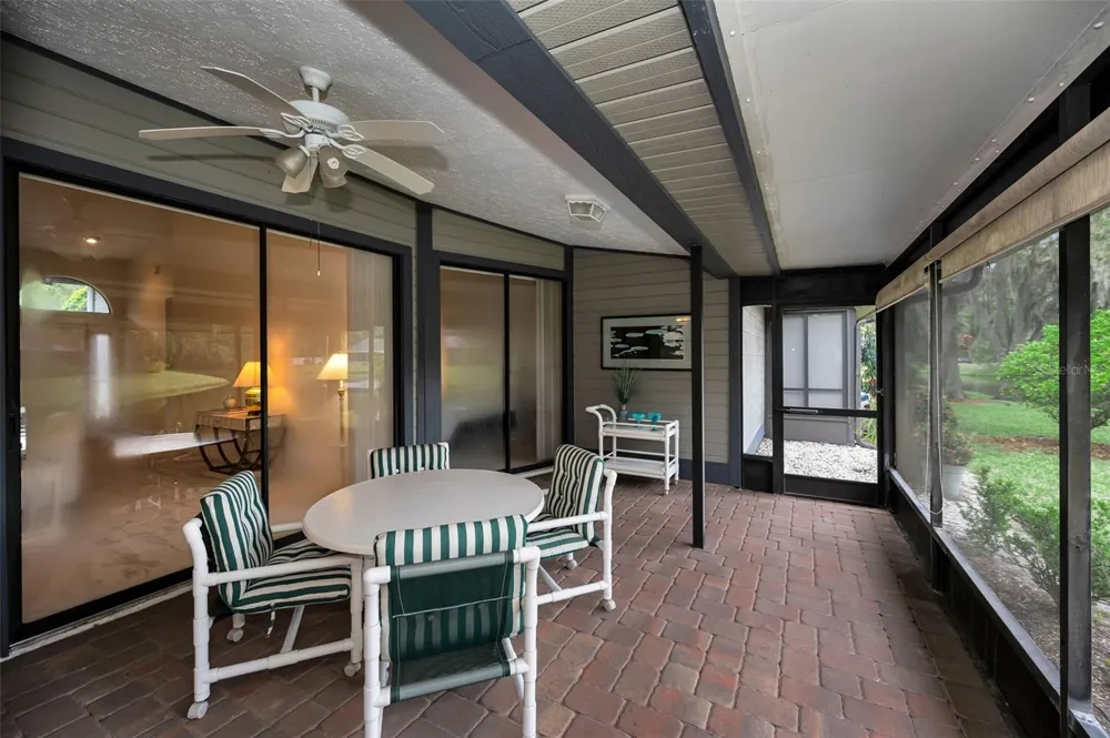 900 LUCAS LANE Oldsmar, FL 34677