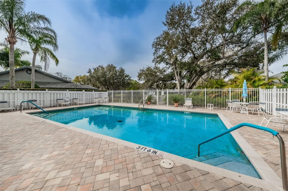 900 LUCAS LANE Oldsmar, FL 34677