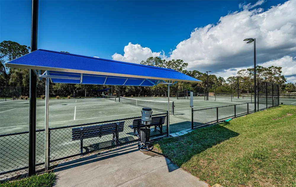 900 LUCAS LANE Oldsmar, FL 34677