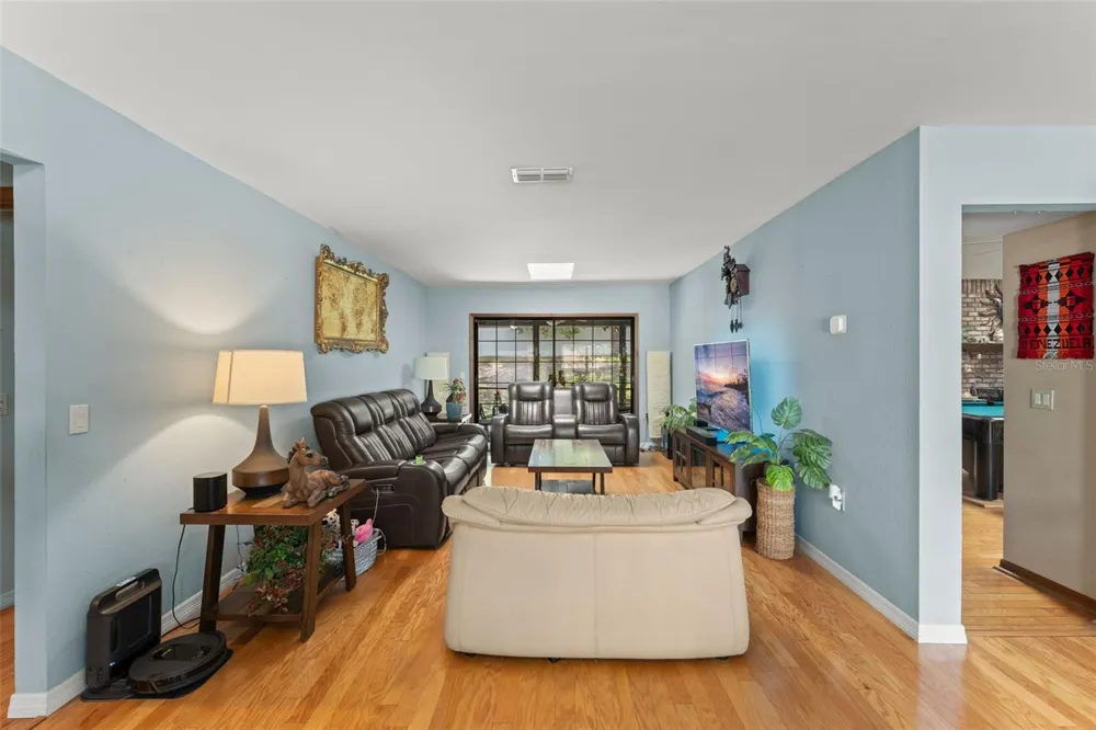 1341 S RIDGE LAKE CIRCLE Longwood, FL 32750