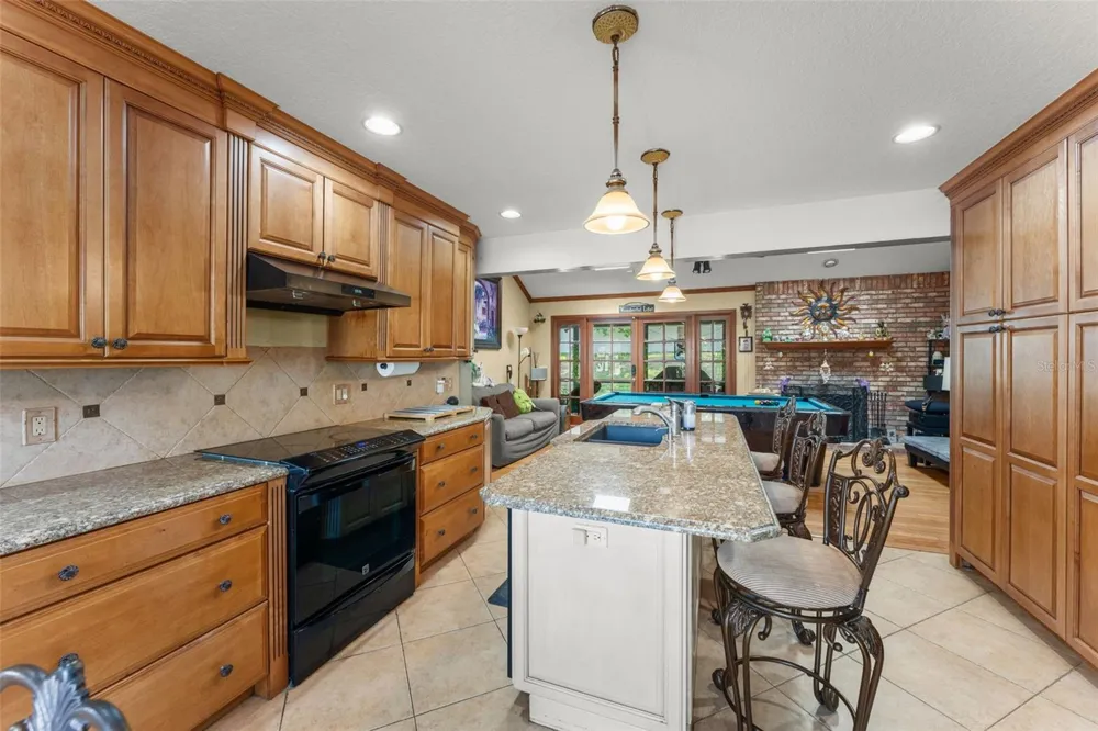 1341 S RIDGE LAKE CIRCLE Longwood, FL 32750