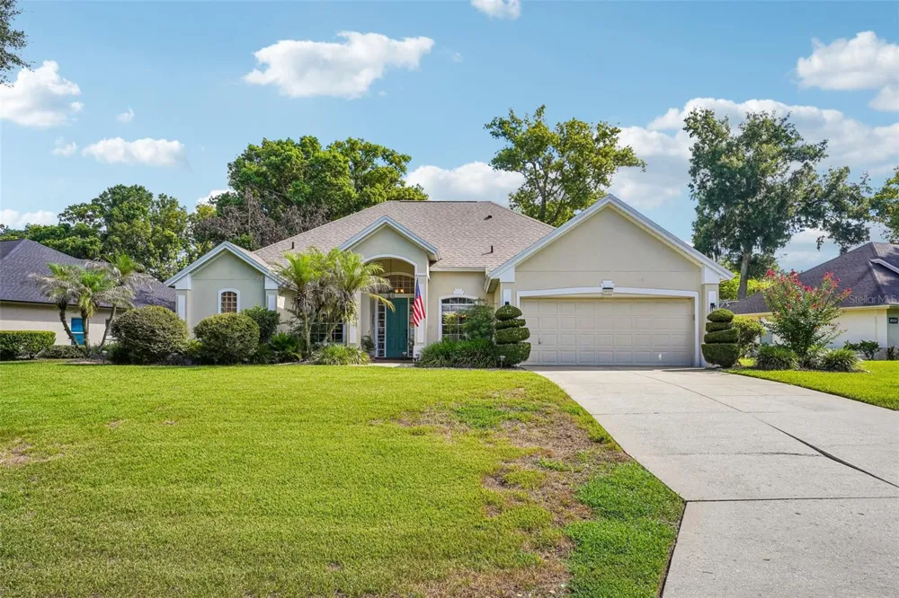 19323 PARK PLACE BOULEVARD Eustis, FL 32736