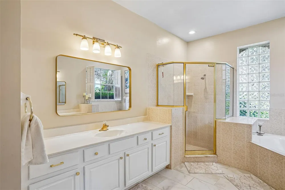19323 PARK PLACE BOULEVARD Eustis, FL 32736