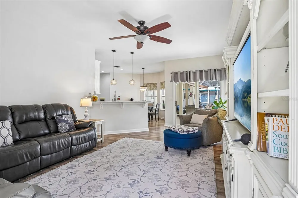 19323 PARK PLACE BOULEVARD Eustis, FL 32736