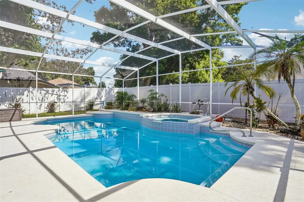 19323 PARK PLACE BOULEVARD Eustis, FL 32736