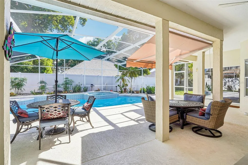 19323 PARK PLACE BOULEVARD Eustis, FL 32736