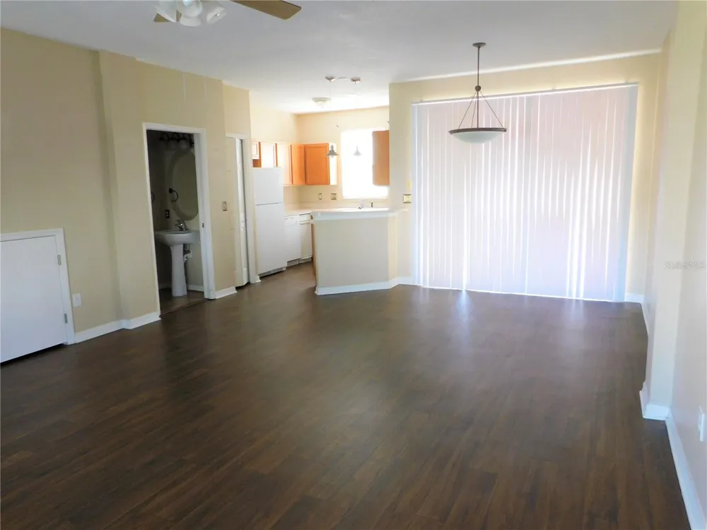 12450 COUNTRY WHITE CIRCLE Tampa, FL 33635